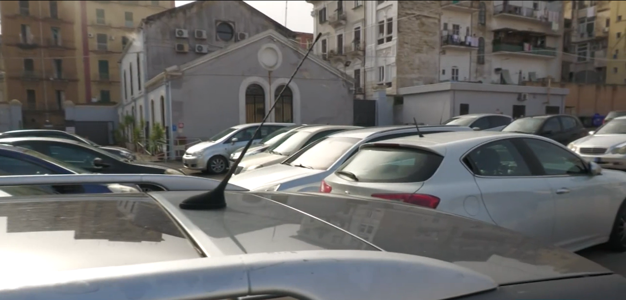 Parcheggi al Borgo: tra novità e polemiche