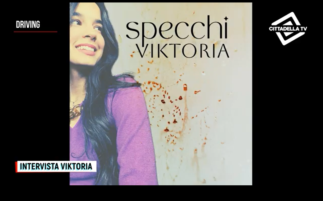 “Specchi”: il debutto di Viktoria