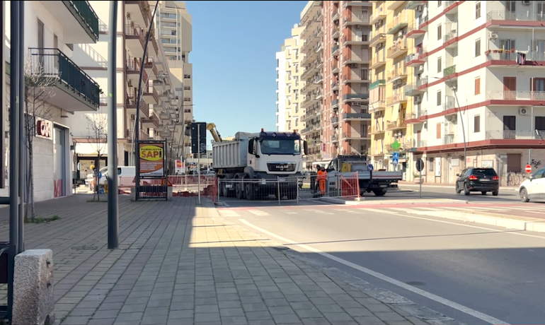 Via Cagliari e Via Zara bloccate senza avviso
