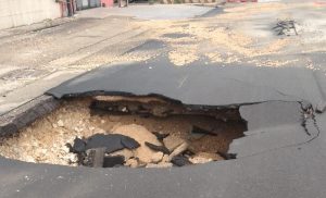 Voragine all’ex Ilva: la sicurezza non può essere affidata al caso