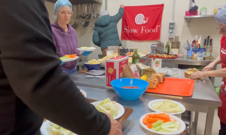 Un pranzo che unisce: Slow Food e Caritas insieme per la comunità