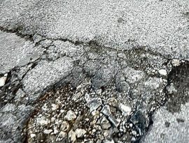 Strade fragili e mezzi pesanti: il nodo sicurezza a Taranto