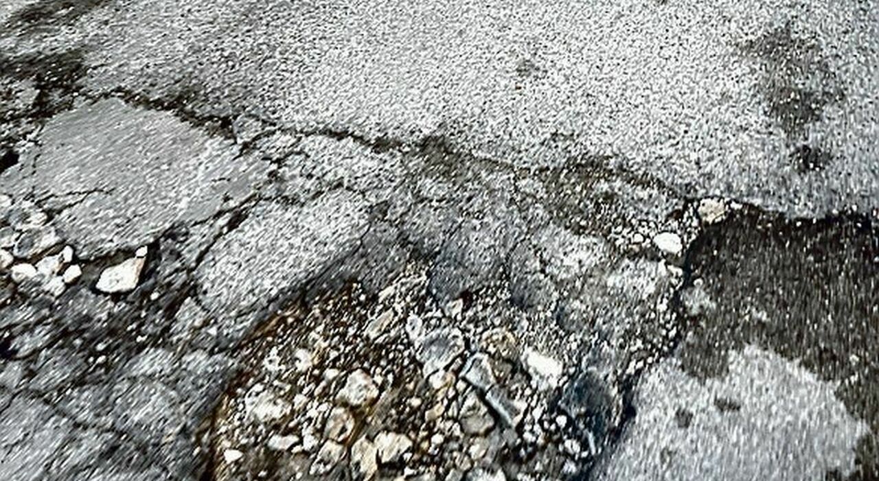 Strade fragili e mezzi pesanti: il nodo sicurezza a Taranto