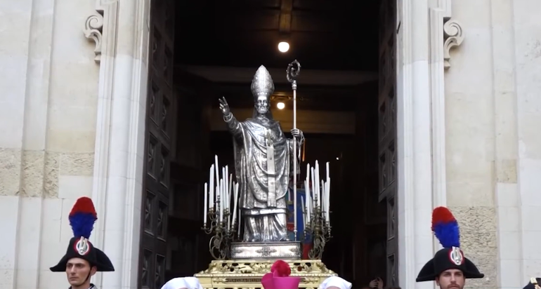 San Cataldo, stasera la processione a mare