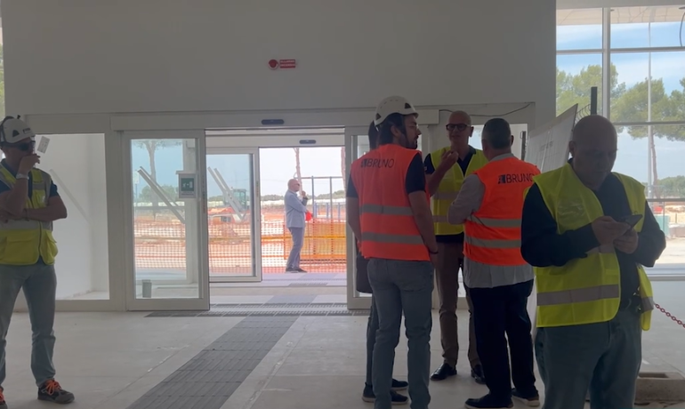 Conclusi i lavori Aereostazione, appello per i voli civili