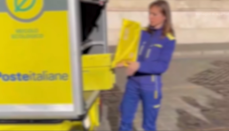 Postina sviene per il caldo durante il lavoro