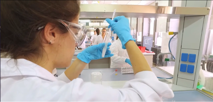 Farmacia: sbloccati fondi per corsi di laurea a Taranto