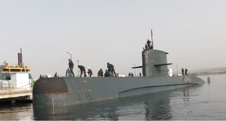 Il rientro del sottomarino Gazzana a Taranto