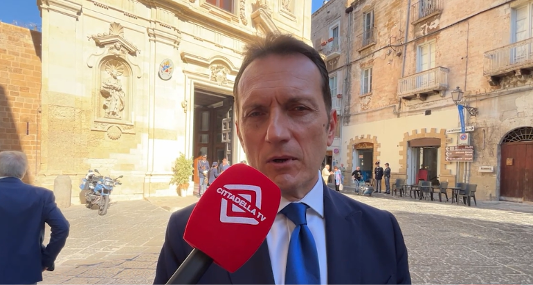 Taranto celebra San Michele Arcangelo, patrono della Polizia di Stato, e il questore Michele Davide Sinigaglia ribadisce un messaggio chiaro